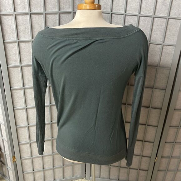 Athleta Long Sleeve Tee Shirt, Grey, Size Extra Small. - Picture 2 of 7